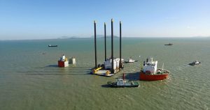 loading-unloading-liftboat-13