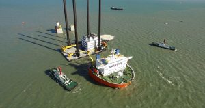 loading-unloading-liftboat-19