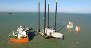 loading-unloading-liftboat-20