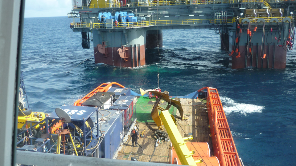 marine-consultancy-pre-laid-hook-up-operation-8